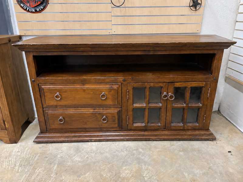 Rustic/Vintage Look TV Stand with Lacquered Finish