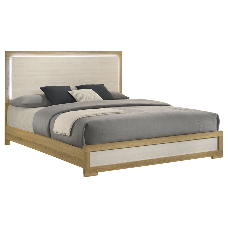 Hyland Eastern King & Queen Bed