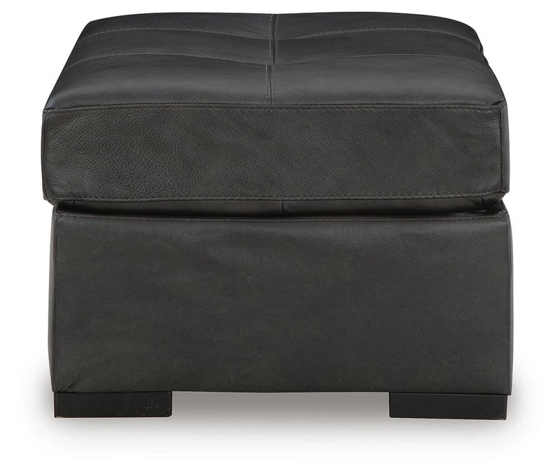 Brindley Pier Living Room Set