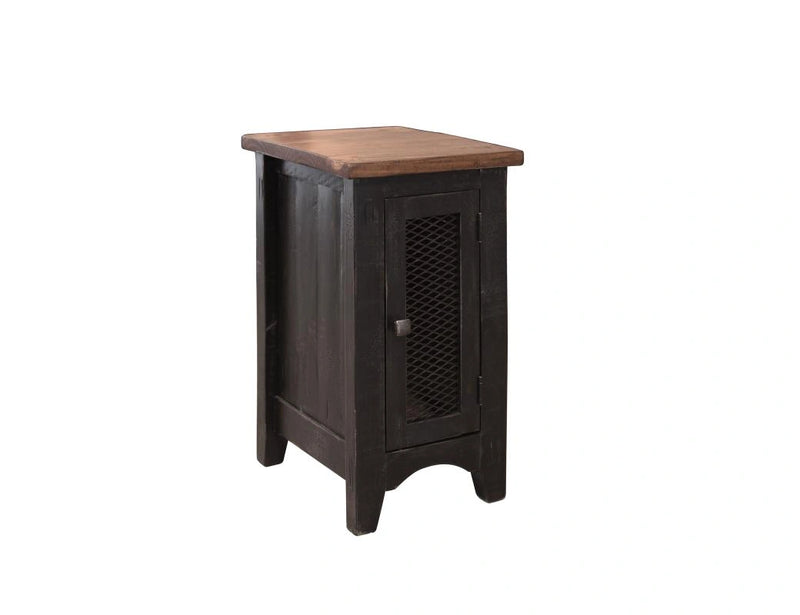 Pueblo Black 1 Mesh Door