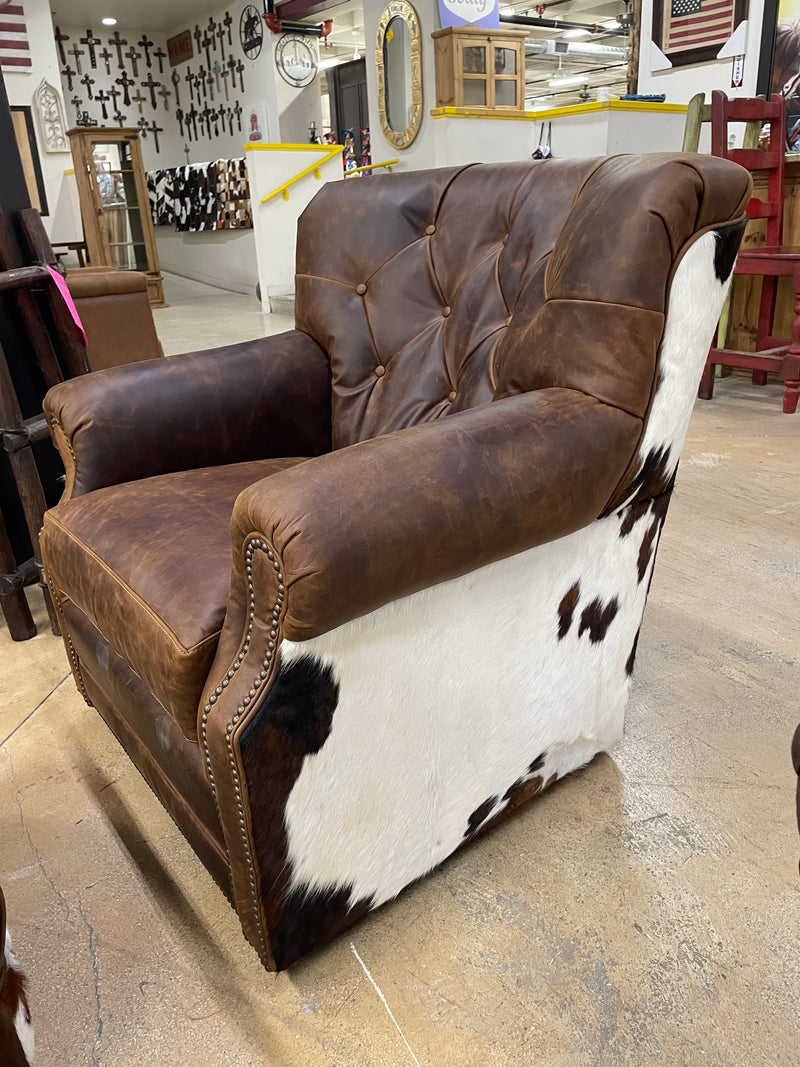 New Zealand Leather Swivel Tufted Chair by Mayo Furniture – Model 4787LH42