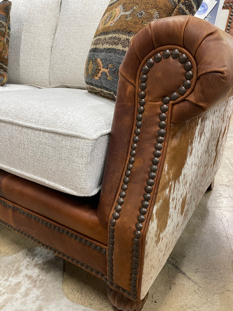 Conversation Sofa by Mayo Furniture – Model 4300LFH11