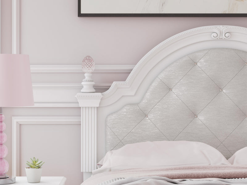 Ashley Furniture Kozlani upholstered bed with fabric headboard and frame, showcasing a modern bedroom design.
