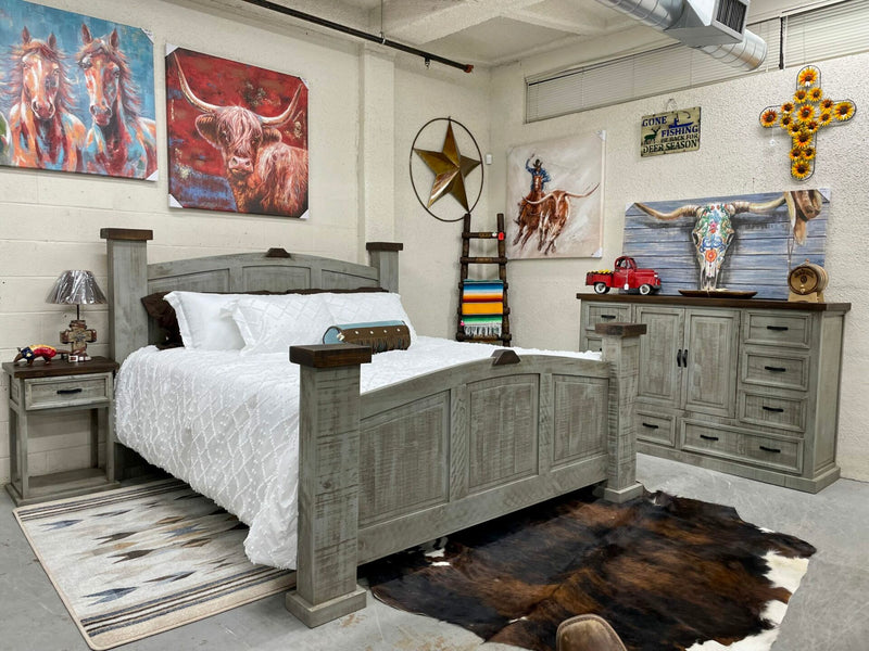 Mansion Collection (Weathered Farmhouse Gray) - 8 Drawer - 2 door Dresser