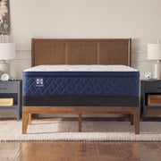 Sealy Safa Park Spring Mattress with plush fabric cover and supportive spring construction, displayed on a bed.