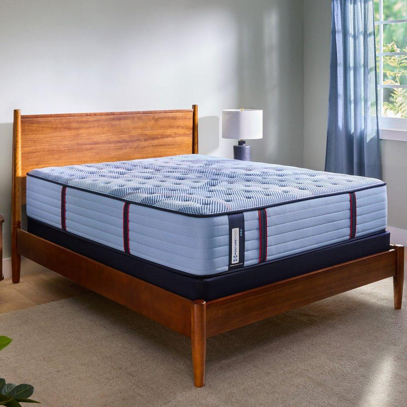 Sealy Reno Spring Mattress showing a plush, supportive mattress with a quilted surface and sealed edges for comfort and durability