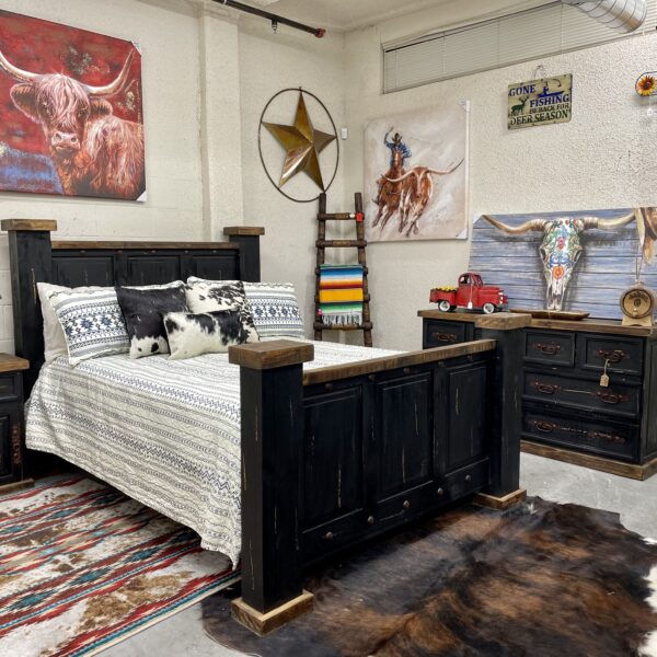 Indian Queen Size Bedroom Set (Distressed Black Finish)