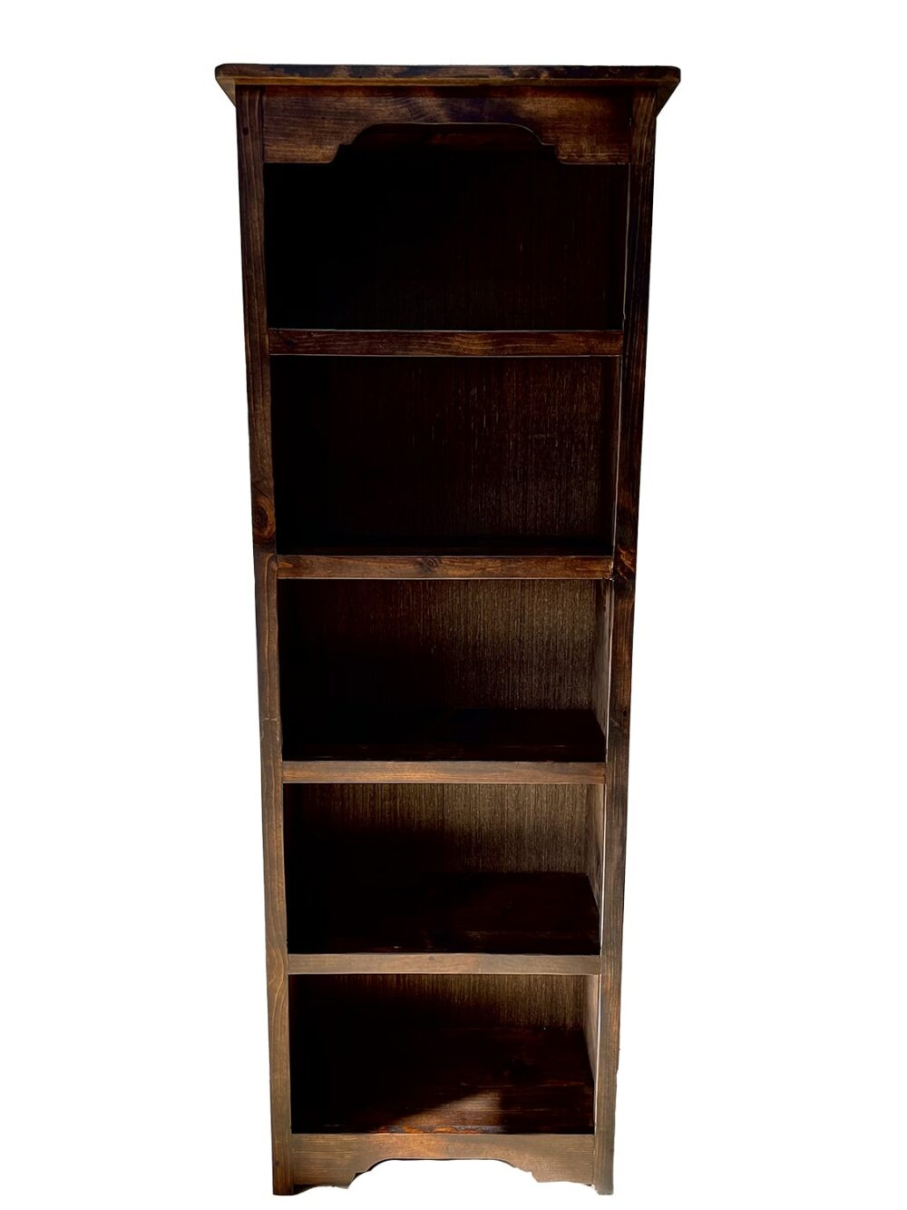 Introducing the Curio Bookcase: Mexican Pine Wooden Bookshelf Experience the perfect harmony of rustic elegance and practical design with our Curio Bookcase. Handcrafted in Mexico from high-quality kiln-dried pine, this exquisite bookshelf is a testament to fine craftsmanship and timeless appeal.